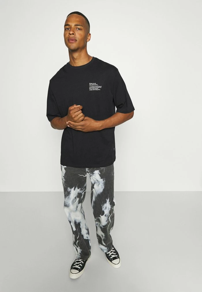 Zign Print T-shirt - Black 6 Zign Print T-shirt - Black - Image 4