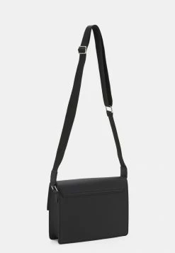 Zign -Zign 06581abd7056462794d296f6449fdd22