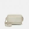 Zign LEATHER - Across Body Bag - Off-white 2 Zign LEATHER - Across Body Bag - Off-white -Zign 0ac78ecb7ce0431097c9192dbce52c4b