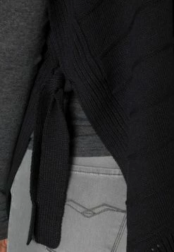 Zign Cape - Black -Zign 0b7fae9c9db84503bd989c2b35beee66