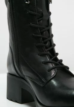 Zign Platform Ankle Boots - Black -Zign 0dd7b26029d24088a60233bc9c038a06