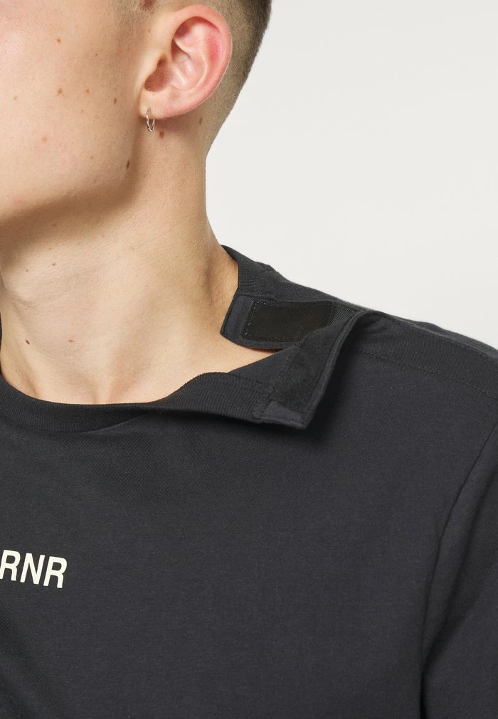 Zign Print T-shirt - Black 10 Zign Print T-shirt - Black - Image 8