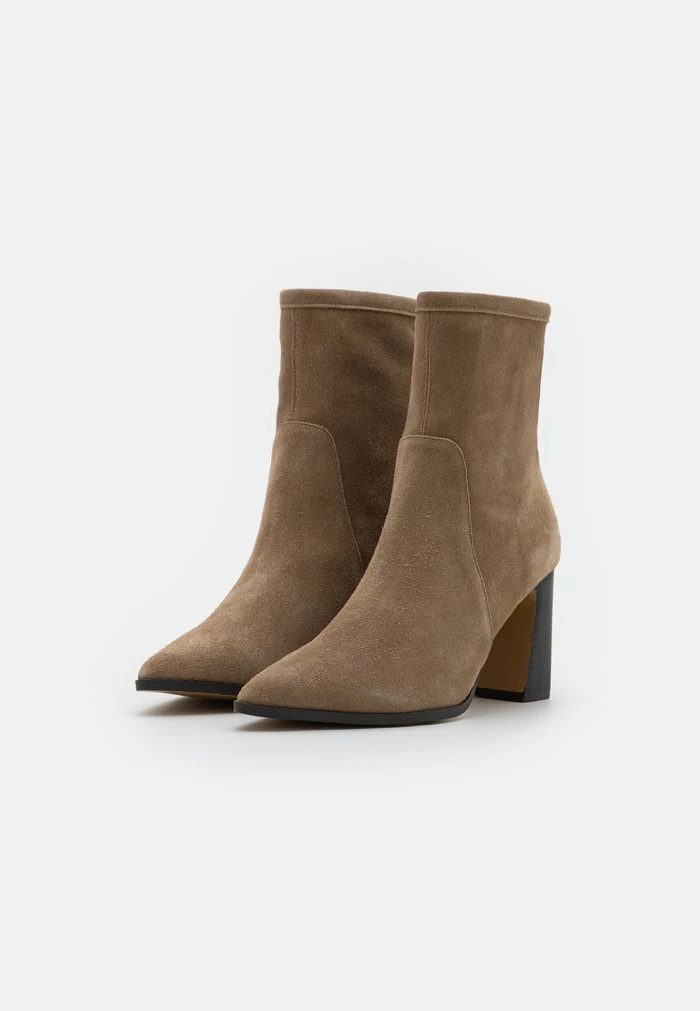 Zign Classic Ankle Boots - Beige 5 Zign Classic Ankle Boots - Beige - Image 3