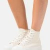 Zign High-top Trainers - Off White 2 Zign High-top Trainers - Off White -Zign 24c4151c5342432d8d9b521bd545eb2b