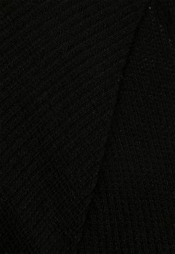 REDEZIGN - Basic T-shirt - Black -Zign 299c92bcd2c648afb5154b9aa989d6a1