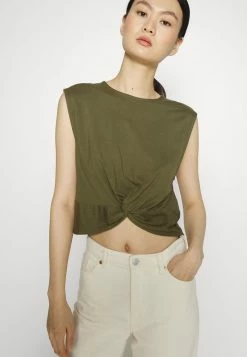 Zign Basic T-shirt - Khaki 15 Zign Basic T-shirt - Khaki -Zign 2d198926fb9244e69f13c740f654ac58
