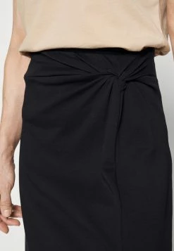 Zign A-line Skirt - Black 13 Zign A-line Skirt - Black -Zign 40597489276d4859a3aa998d3bdf86a9