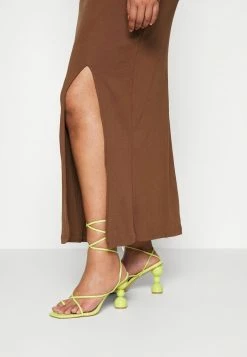 REDEZIGN - Maxi Dress - Dark Brown -Zign 4451e9612e11499486ded816989eb533