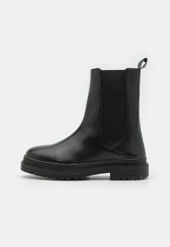 Zign Classic Ankle Boots - Black