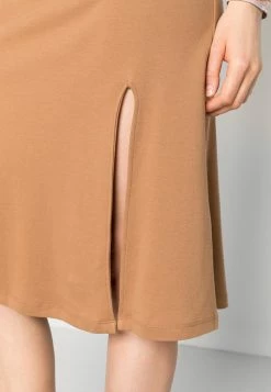REDEZIGN - A-line Skirt - Brown -Zign 4a850262869647d493fce1d6b9a3c7e3