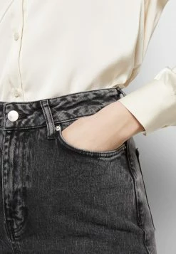 Zign Slim Fit Jeans - Grey Denim 15 Zign Slim Fit Jeans - Grey Denim -Zign 5508e535ef134124b78a3242d451f058