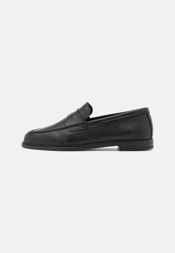 REDEZIGN - Slip-ons - Black 4 REDEZIGN - Slip-ons - Black - Image 2