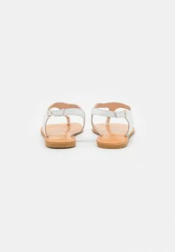 Zign T-bar Sandals - White -Zign 5e6d0431e7274921923a66f1720383fd