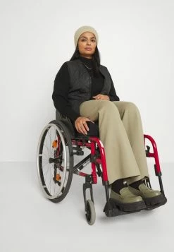 Zign Jumper - Black 20 Zign Jumper - Black -Zign 652d9b85b1be4b84a87a429e9e329e2b