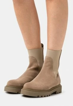 Zign LEATHER WINTER BOOT - Classic Ankle Boots - Beige