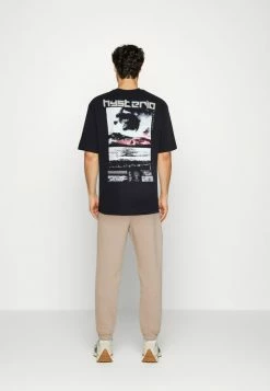 Zign UNISEX - Print T-shirt - Black -Zign 6a050596cbb949119825e42c07eeb0a1