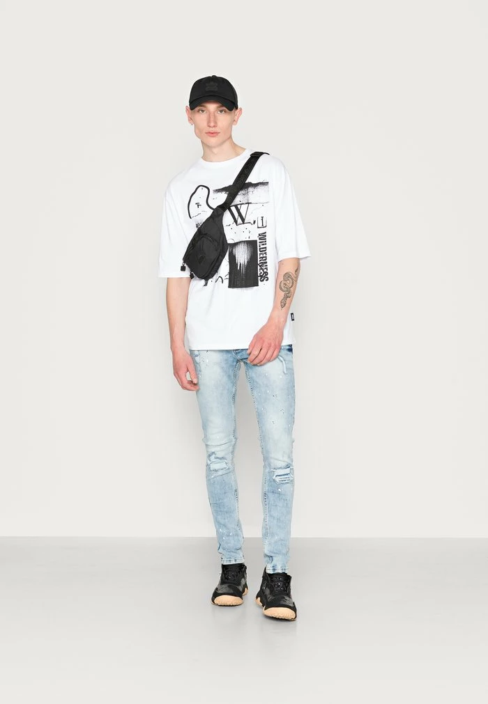 Zign Print T-shirt - White 4 Zign Print T-shirt - White - Image 2