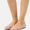 Zign Ballet Pumps - Nude 2 Zign Ballet Pumps - Nude -Zign 726b27892f124626ac023c19795f0fe2