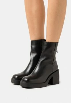 Zign LEATHER - Classic Ankle Boots - Black