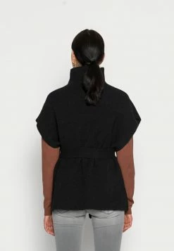 Zign Cape - Black 9 Zign Cape - Black -Zign 892f79d75f31475ab4d8c0ad849d2d43
