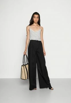 Zign STRIPEY - Top - Off-white/dark Blue -Zign 8b76f4d08c9c4a2cadc8a56d36979a23