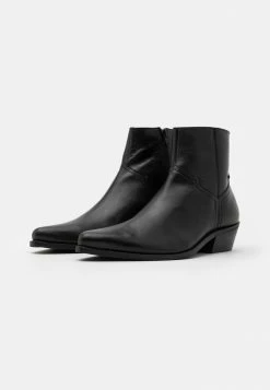 Zign UNISEX - Cowboy/biker Ankle Boot - Black 9 Zign UNISEX - Cowboy/biker Ankle Boot - Black -Zign a209481e9b2840e9a9c198031ed566c6