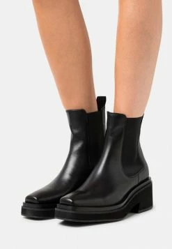 Zign Cowboy/biker Ankle Boot - Black