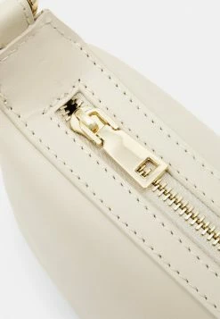 Zign LEATHER - Across Body Bag - Off-white -Zign abf1805cba944511b939c7e1ac65a53e