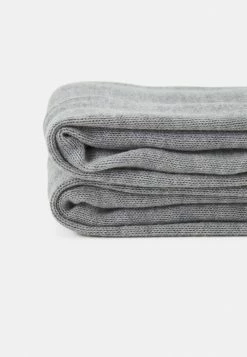 Zign UNISEX - Scarf - Light Grey 8 Zign UNISEX - Scarf - Light Grey -Zign b159fc71522f475b8188ef520c85257d