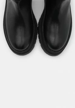 Zign Platform Boots - Black 13 Zign Platform Boots - Black -Zign b275f71a0ee34fba8c8822712c434992