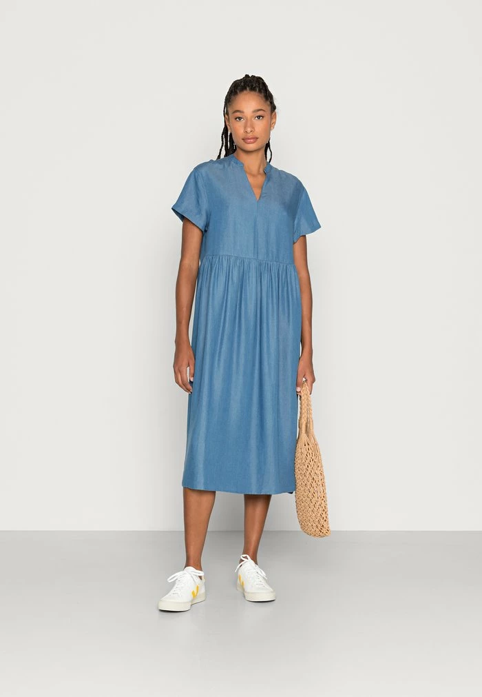 REDEZIGN - Day Dress - Blue 4 REDEZIGN - Day Dress - Blue - Image 2