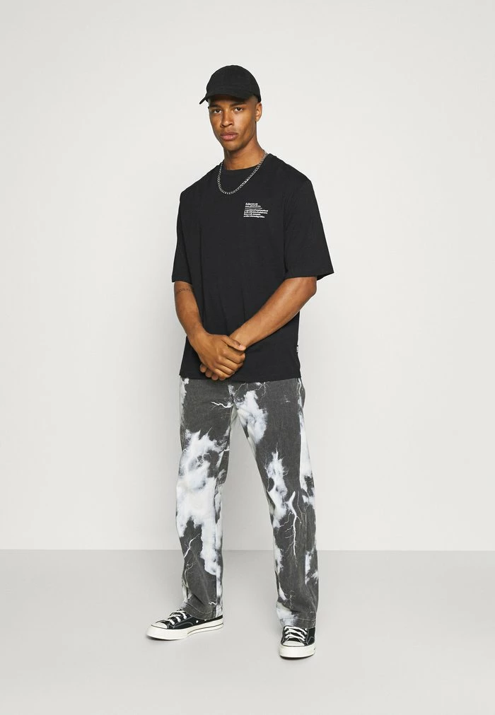 Zign Print T-shirt - Black 4 Zign Print T-shirt - Black - Image 2