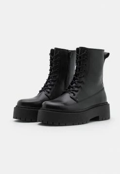 Zign Platform Ankle Boots - Black 10 Zign Platform Ankle Boots - Black -Zign c92d1ba4a2c14928a70e4be05823f4c5