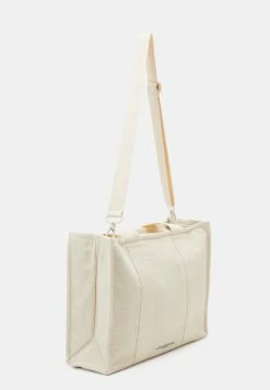 Zign -Zign cd7fc8c0ee0046708cf219fa8dc1563d