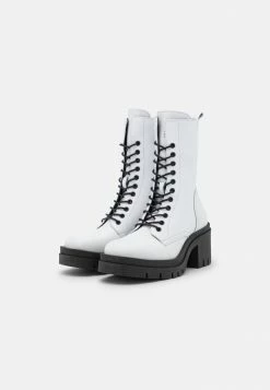 LEATHER REDEZIGN - Platform Ankle Boots - White -Zign ce4b90843ddd4171a8346cc327927db3