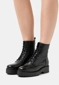 Zign Platform Ankle Boots - Black