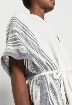 Zign Cape - White/blue -Zign d2bfdb1a49e44ad48f79b6a8f1f5baa5