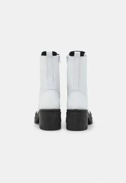 LEATHER REDEZIGN - Platform Ankle Boots - White -Zign dda14f7469a242e58f2b14386852f935