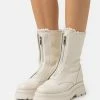 Zign LEATHER - Winter Boots - Off-white -Zign ea84bd7357244d0893cb337eb2ed6b36