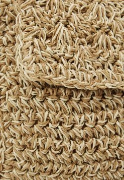 Zign Clutch - Beige -Zign f51737e04f884ceca987825ca155bf31