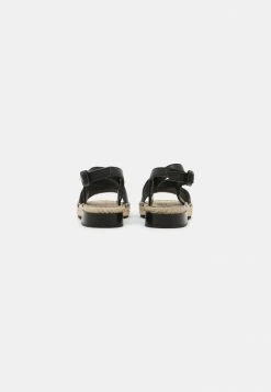Zign Sandals - Black -Zign f5dcb155397747c983935fc868a5c011