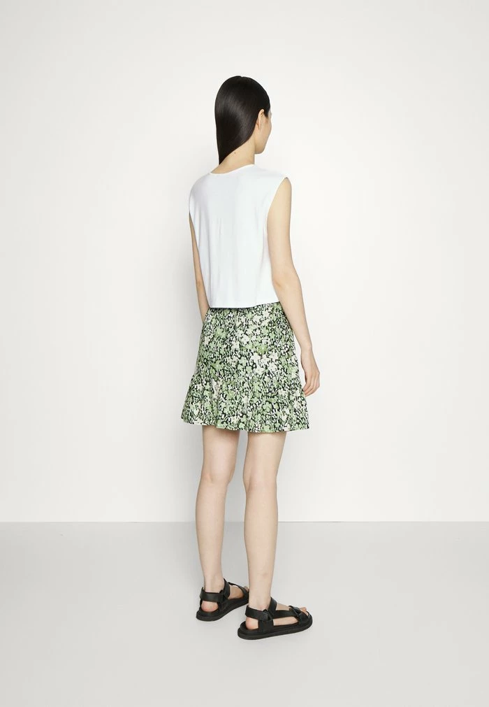 Zign Basic T-shirt - White 7 Zign Basic T-shirt - White - Image 5